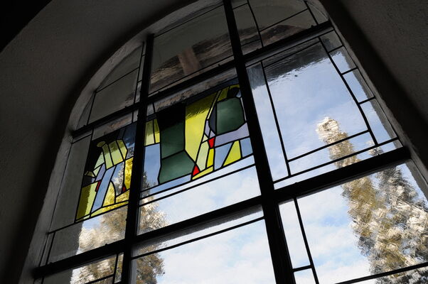 Stained glass windows by Swiss painter Willi Müller, church of Neuenegg, Switzerland